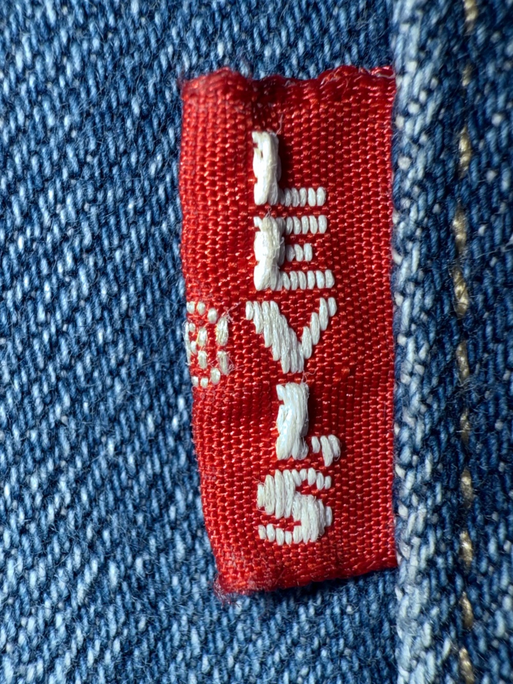 Rare Women's Vintage Premium LEVIS Mid Wash Blue Frayed Hem Boyfriend Jeans - Picture 5 of 10